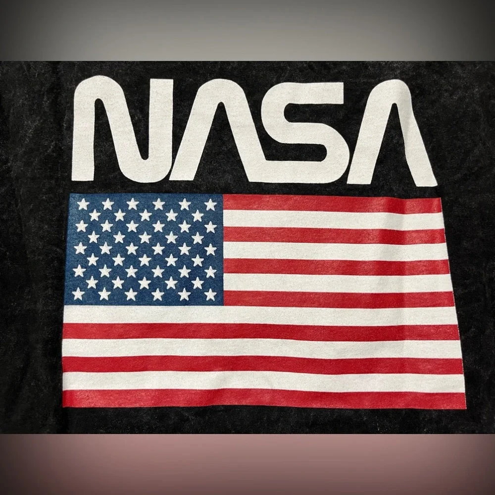 Fifth Sun Nasa Shirt American Flag Raw Hem Stone Wash Graphic Tee Women’s Large - Picture 7 of 8